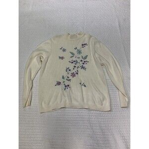 Blair Winter White Embroidered Flower Grandma Sweater Size Medium Granny Core
